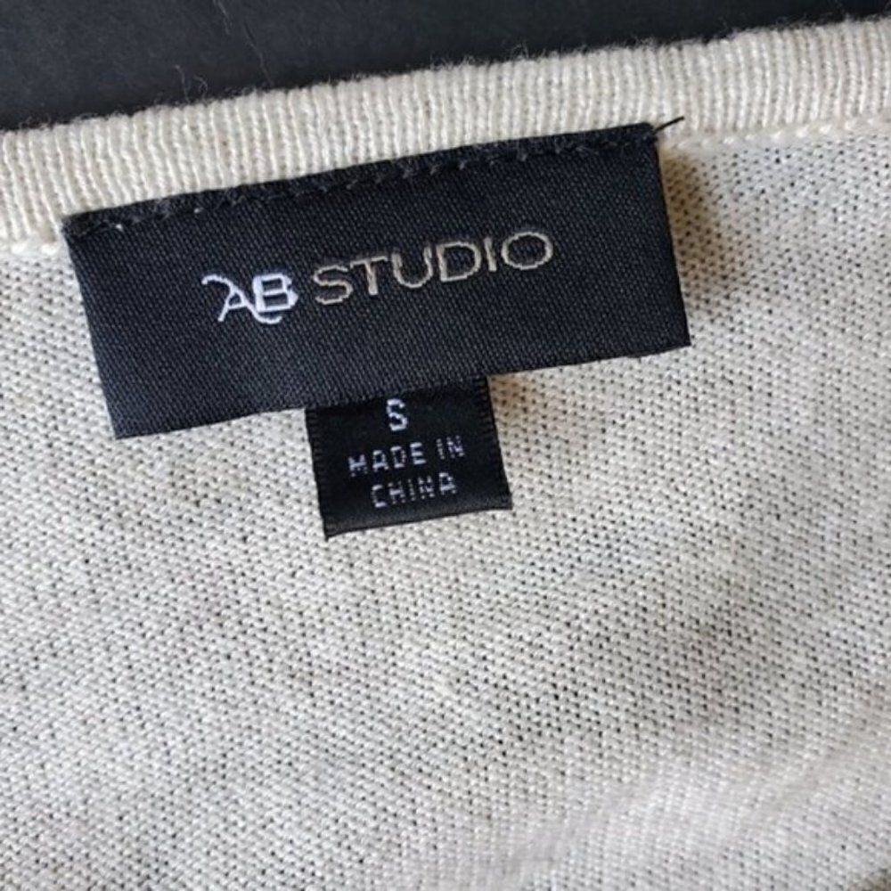 AB Studio Cream Sweater - Picture 3 of 9